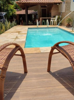 Chalé Açaí- piscina e churrasqueira